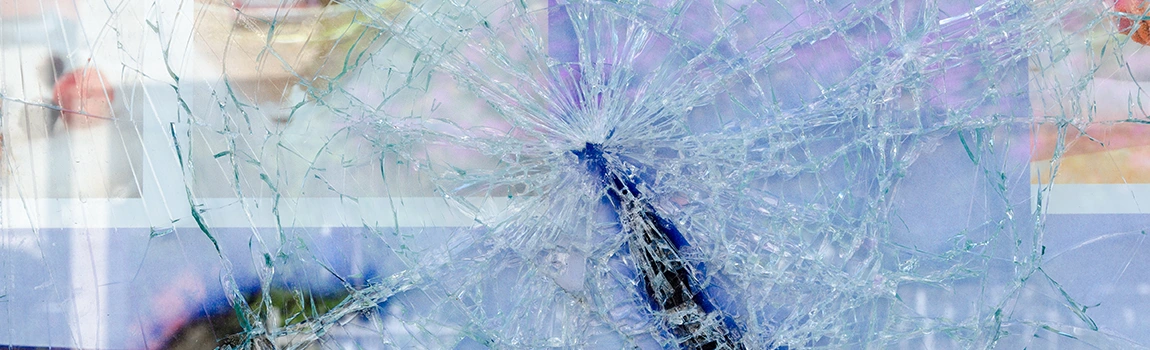 Window Broken Glass Repair in Tamarac, FL