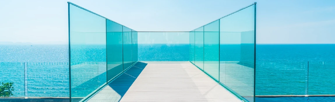 Customized Glass Pool Fence Repair Services in Tamarac, FL