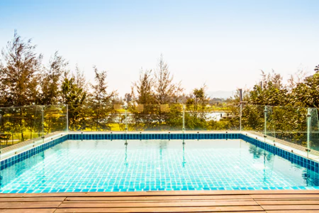 Cost of Glass Pool Fence Repair in Tamarac, FL